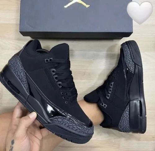 Jordan 3 Black Cat